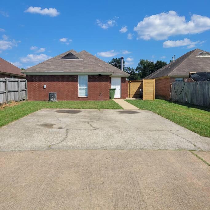 Villa East Escape Montgomery Exterior foto
